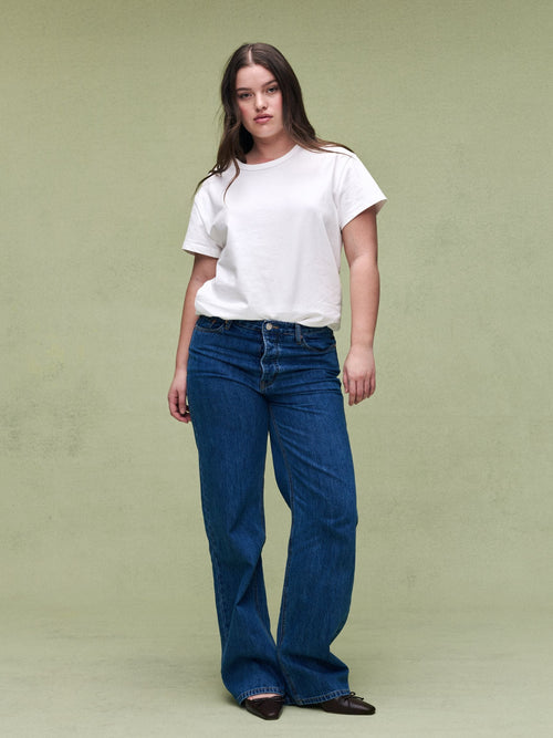 Classic Straight Jeans - Medium Wash