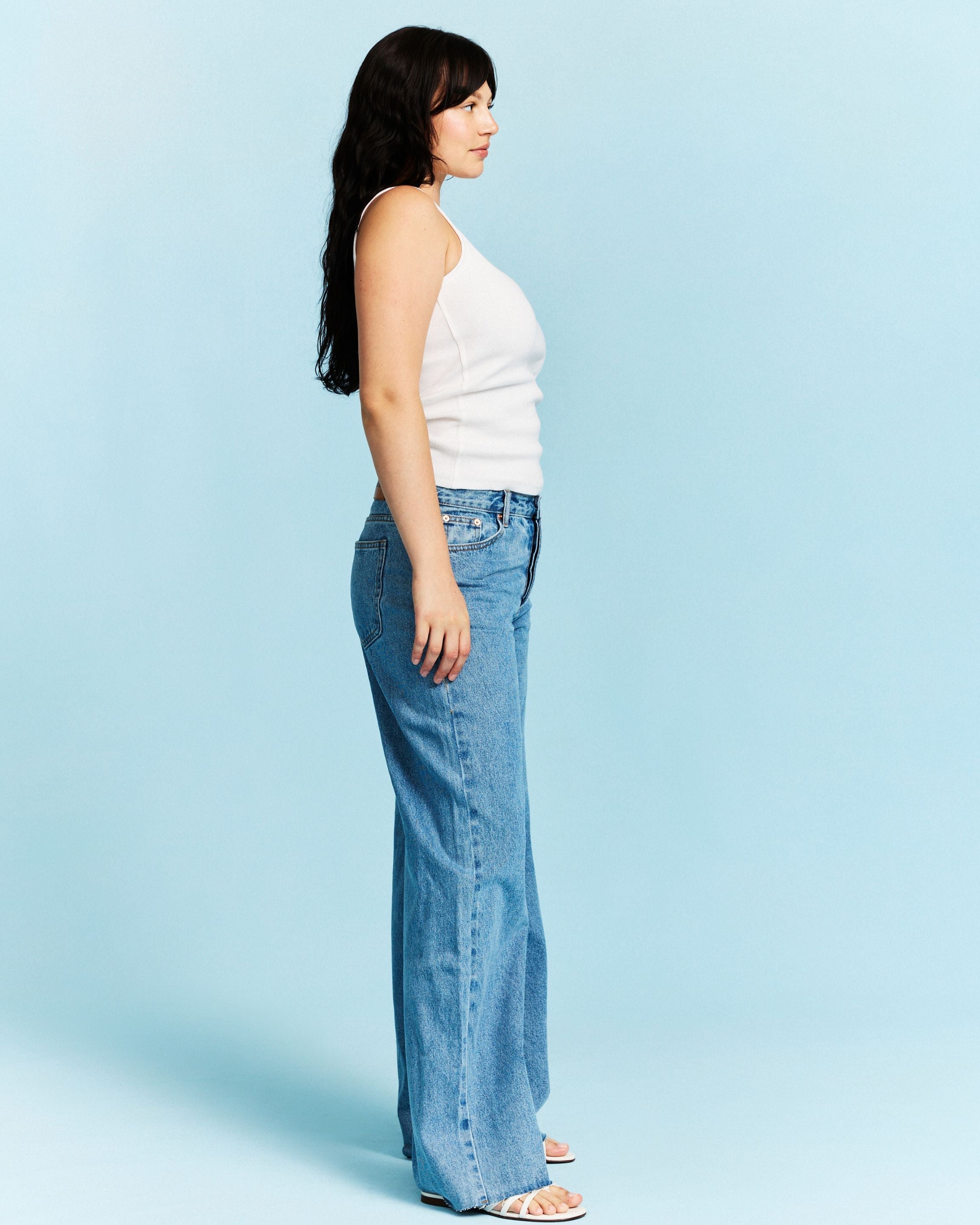 Low Rise Baggy Jeans - Vintage Wash