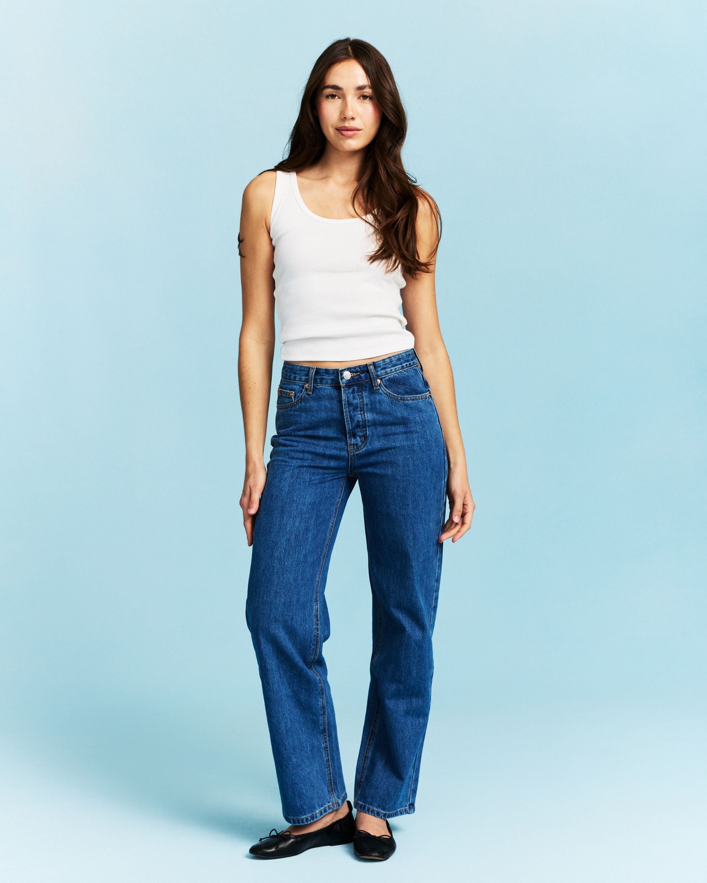 Classic Straight Jeans - Medium Wash